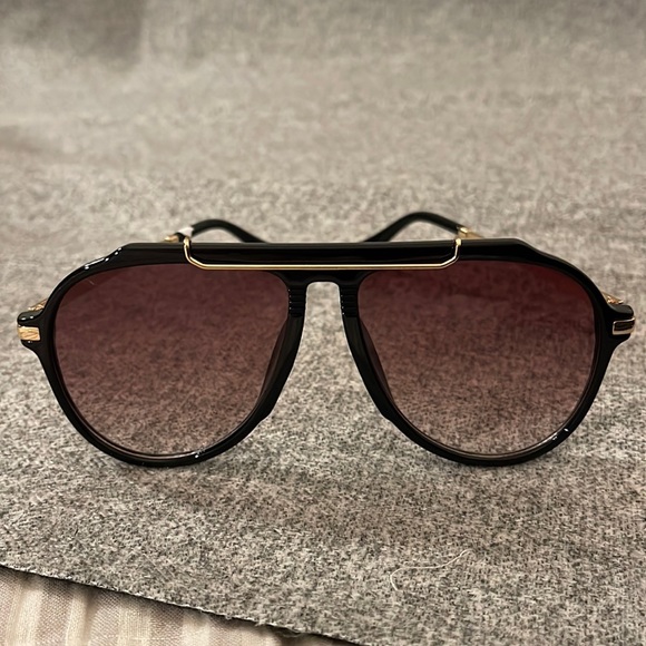 Free People Accessories - Free People Ventura Oversized Aviator Sunglasses. NEW